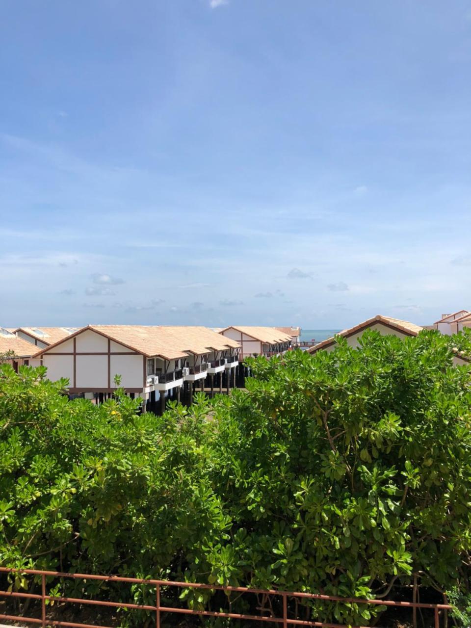 Private Water Chalet Port Dickson Exterior foto